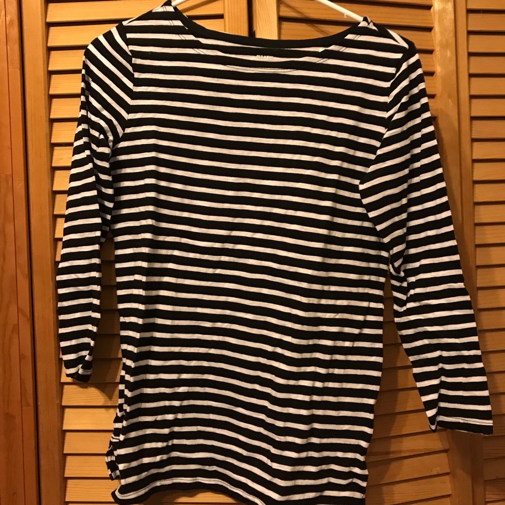 Old Navy 3/4 shirt